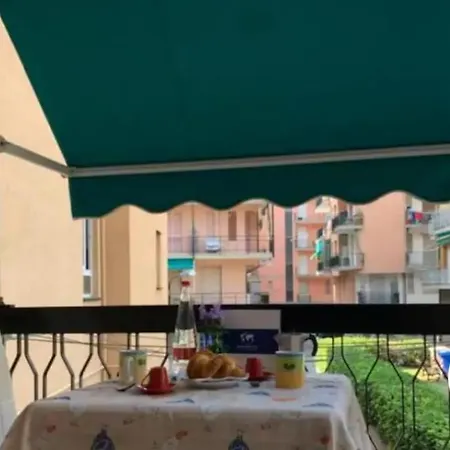 Luxury Place House Marebello New דירה *